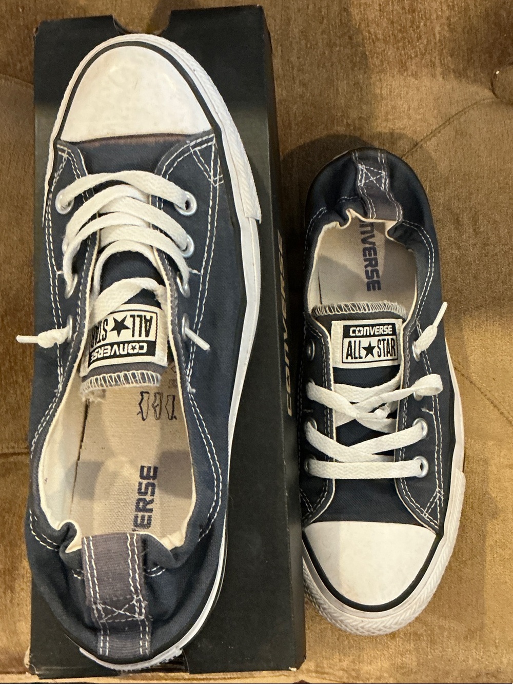 Converse womens Navy and White Low Top Sneakers